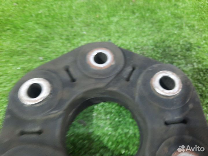 Эластичная муфта карданного вала Mercedes C220