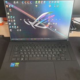 Asus ROG Zephyrus M16 (2022)