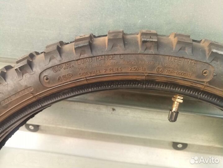 Шина с камерой к мопеду 2.50 R18