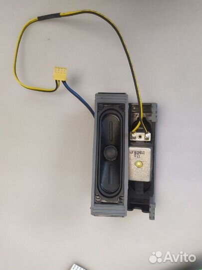 Телевизор Samsung UE24H4070 в разбор / BN41-02251