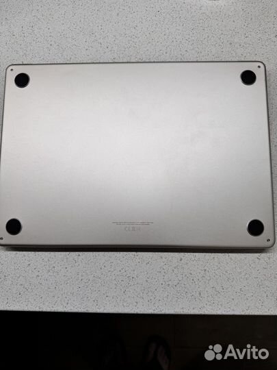 Macbook Air 15 m2 8/256gb 100% акб идеал