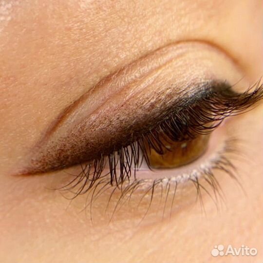 Перманентный макияж бровей губ и век татуаж