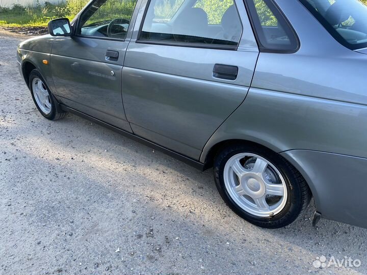 LADA Priora 1.6 МТ, 2009, 106 000 км