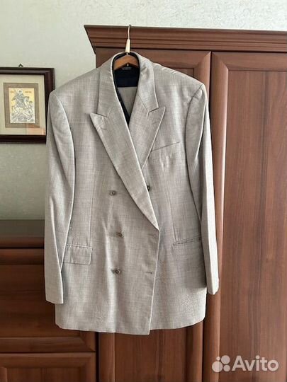 Костюм мужской