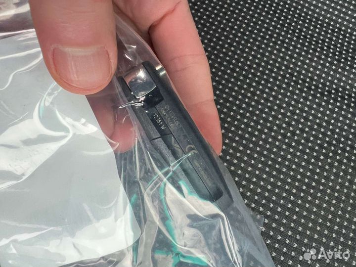 Ключ / Интеллектуальный пульт Holden VF Commodore