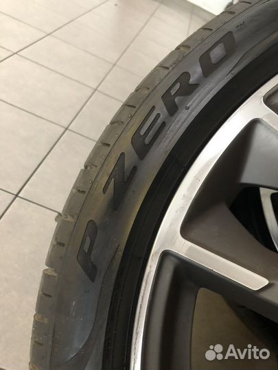 Pirelli P Zero 255/40 R20