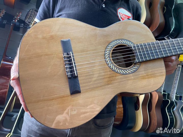 Классическая гитара 3/4