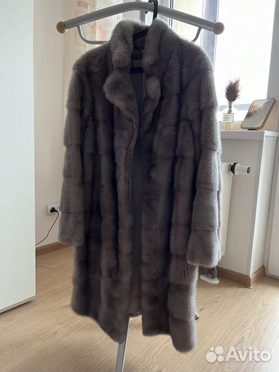 Продам новую норковую шубу