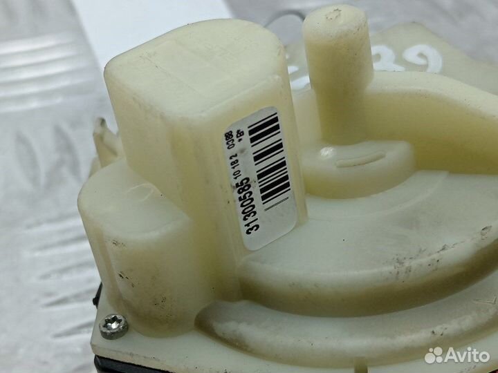 Замок зажигания для Volvo V50 1 31300585