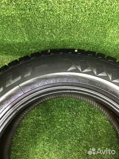 Pirelli Winter Carving Edge 215/65 R16 98T