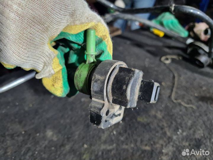 Клапан электромагнитный Mercedes-Benz E-Klass W212