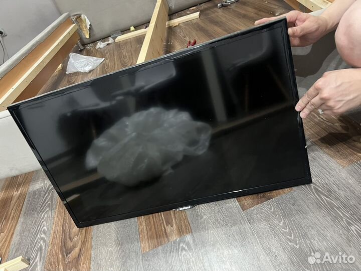 Телевизор samsung SMART tv на запчасти