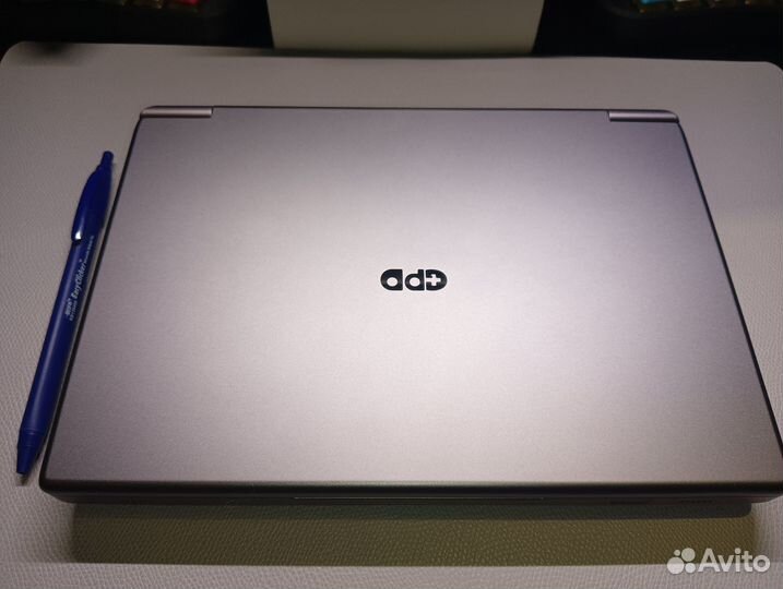 GPD WIN Max 2 8840U 32GB 1TB