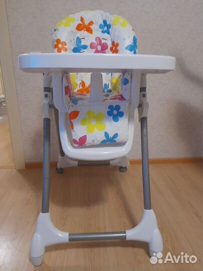 Столик для кормления ребенка