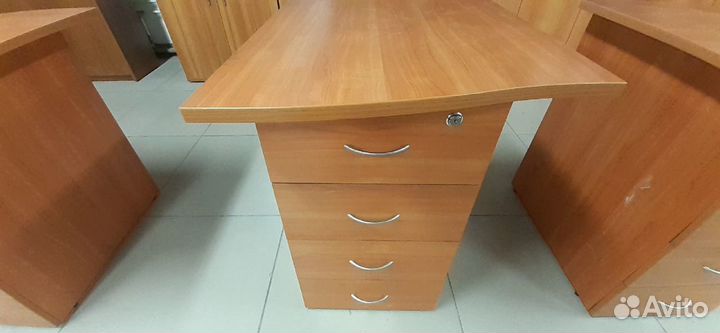 Тумбы приставные Б.У