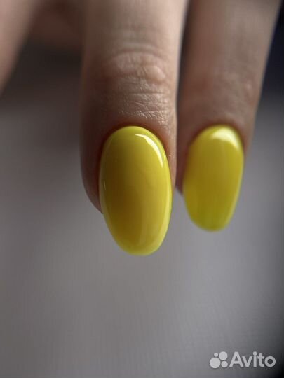 Маникюр с покрытием гель-лаком