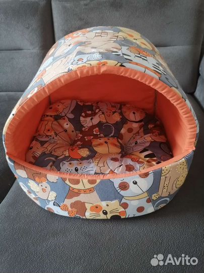 Лежанка для кошек