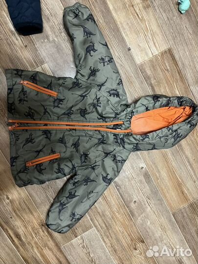 Демисезонная куртка на мальчика 80