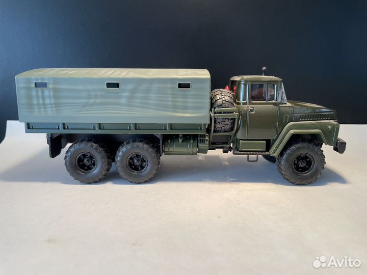 Модель грузовика СССР краз
