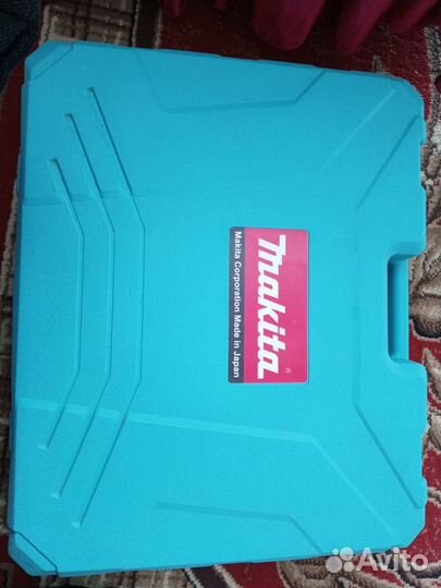 Набор инструментов 4в1 аккумуляторный makita