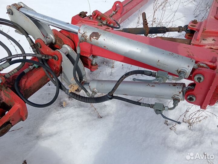 Плуг оборотный