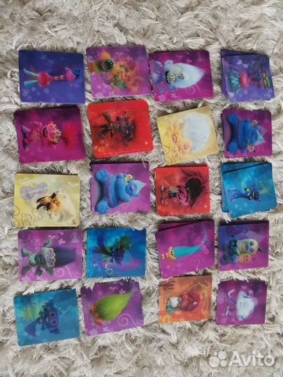 Карточки Миньонов, троллей и из Ленты