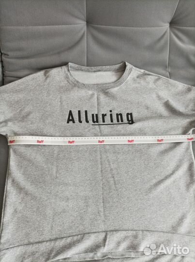 Костюмы женские