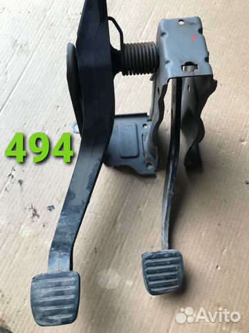 Блок педалей тормоза и сцепления Рено Логан 1(494)