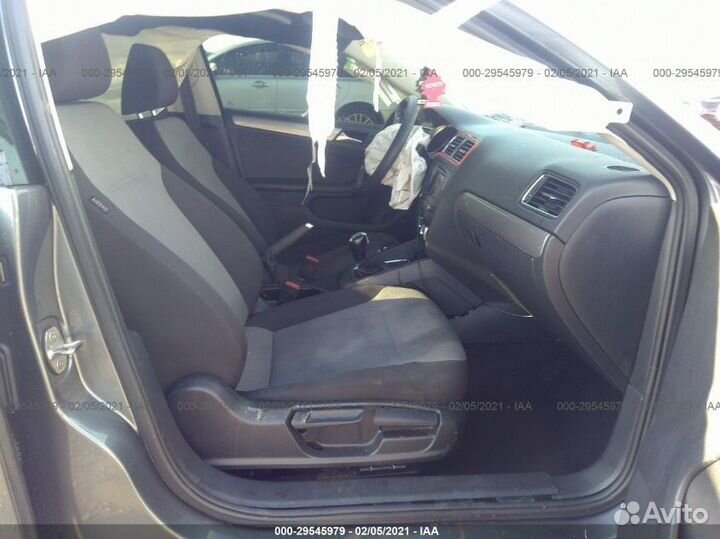 Разбор на запчасти Volkswagen Jetta 6