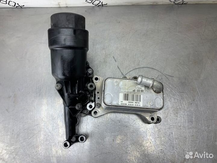 Корпус масляного фильтра Mercedes C-Class W204