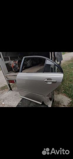 Дверь задняя левая Авенсис 67004-05110, 6700405110