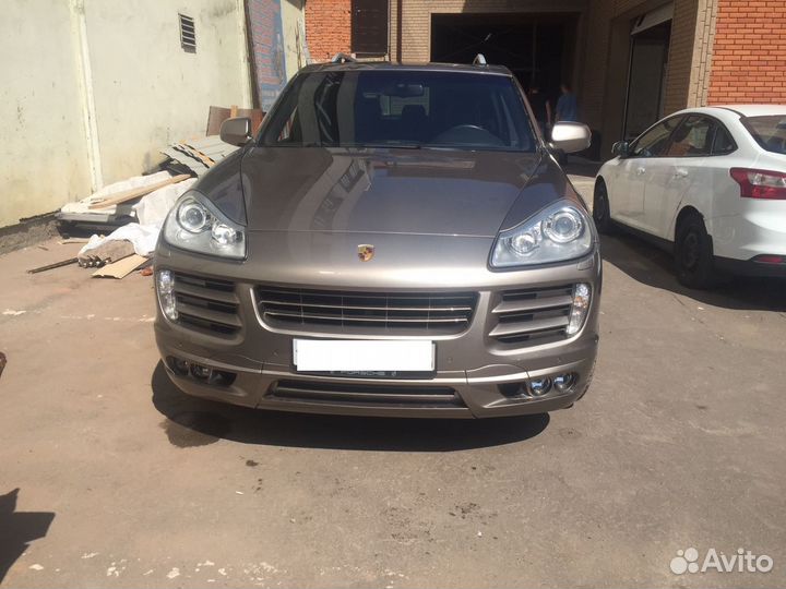 Накладка на бампер Porsche Cayenne 957