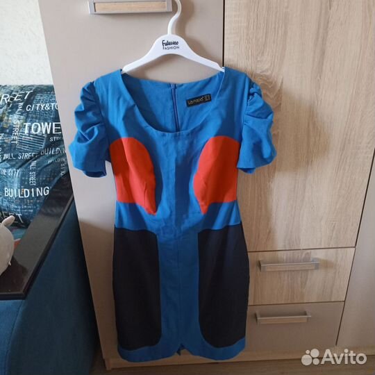 Платье женское