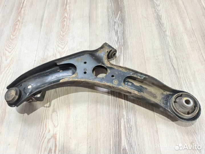 Рычаг подвески Kia picanto 2 Прав