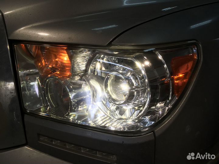 Toyota Tundra установка билед