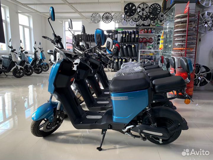 Электроскутер Pilot SMart-1 (48V 20A)