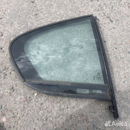 Стекло двери / форточка задняя правая BMW 5 G30