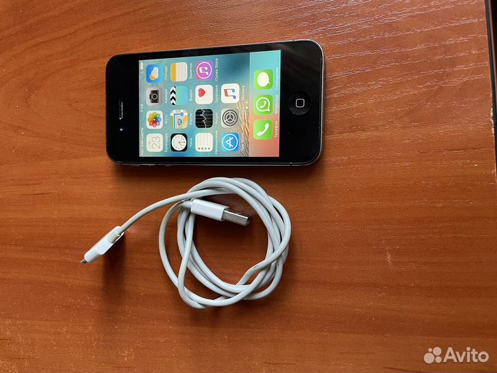 iPhone 4S, 8 ГБ