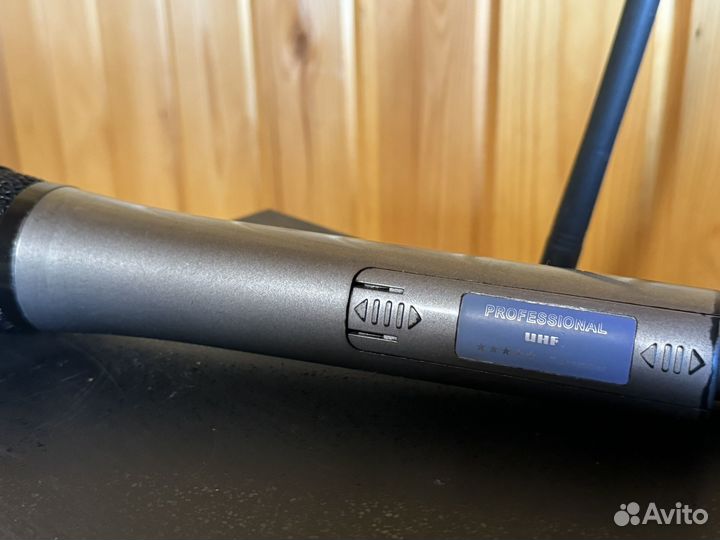 Микрофон для караоке беспроводной