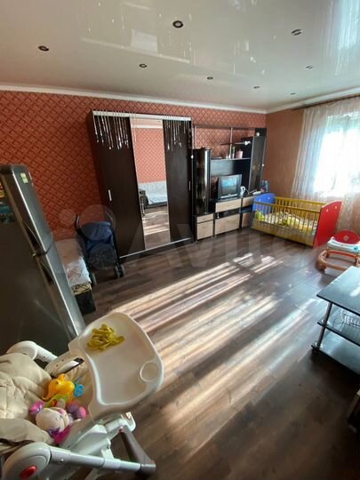 Комната 28 м² в 3-к., 2/3 эт.
