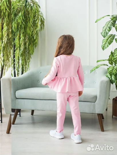 Нарядный костюм для девочки 116-122