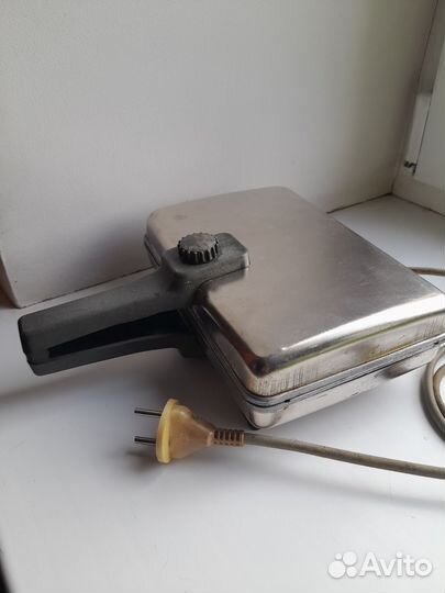 Электровафельница. СССР