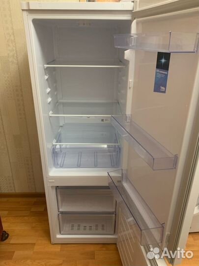 Холодильник beko