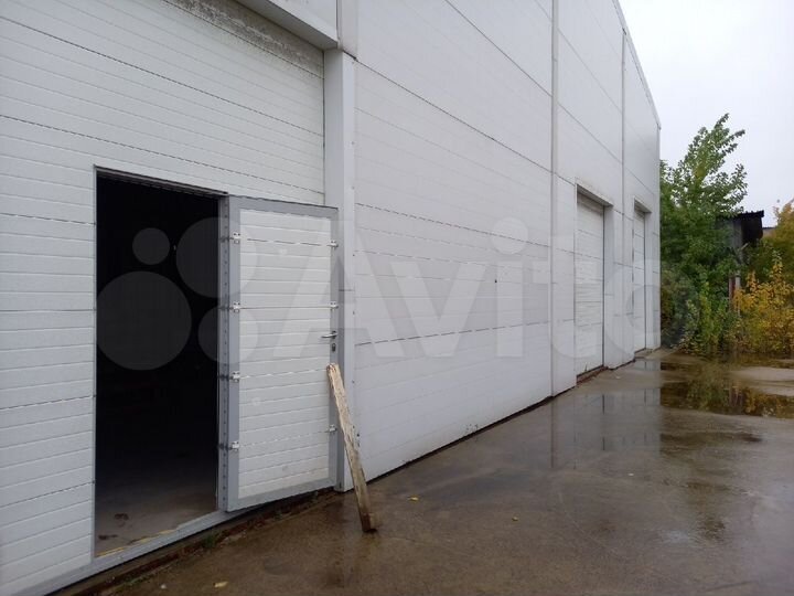 Свободного назначения, 1400 м²