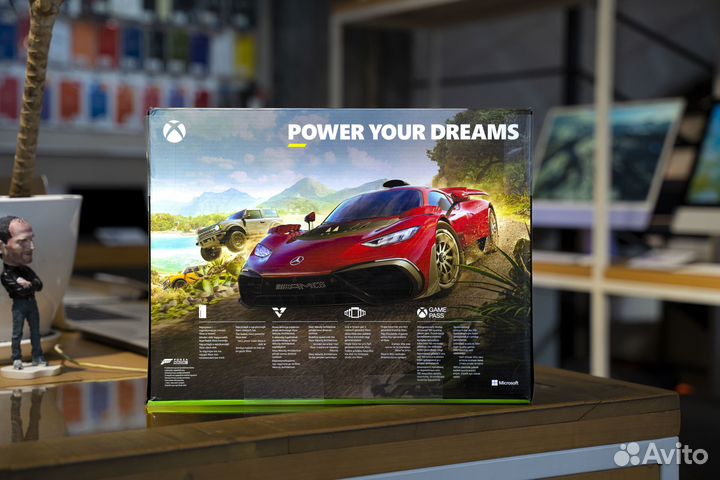 Игровая консоль Microsoft Xbox Series X Черный Нов