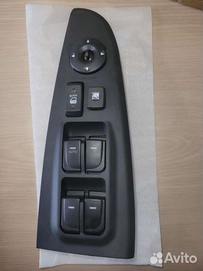 Блок стеклоподъемников 93570-2H000