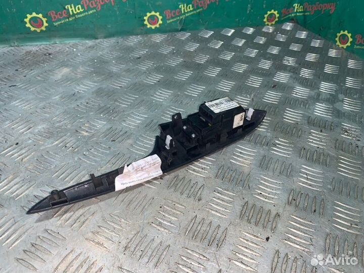 Кнопка стеклоподъемника задняя левая Honda Civic