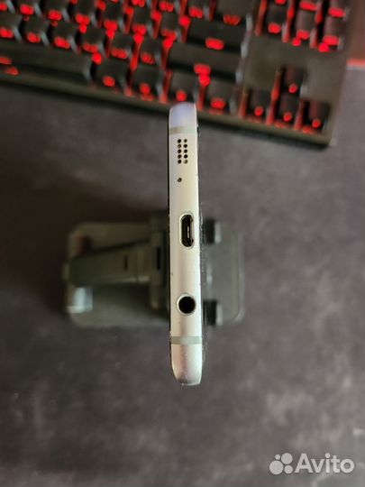 Samsung Galaxy S7 Edge, 4/32 ГБ