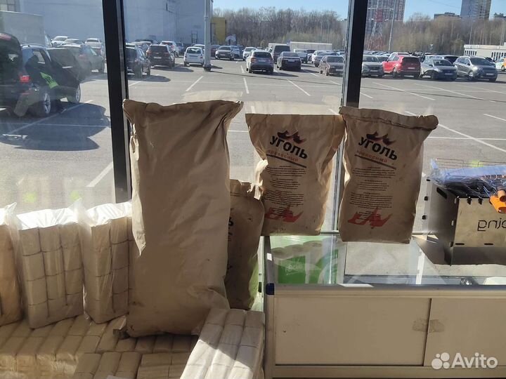 Уголь древесный в мешках 3 кг, 9 кг