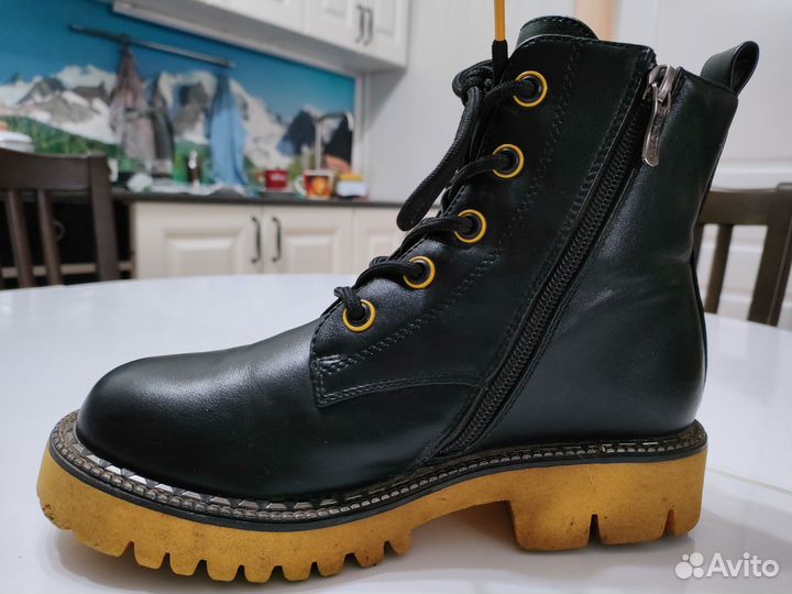Ботинки демисезонные для девочки 36 размер